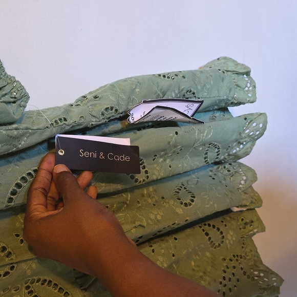 SENI & CADE Eyelet Embroidered Blouson-Sleeve Shift Dress Size Large - Picture 7 of 10